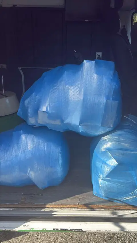 Envoltura de maletines y paquetería en Westchester — 4