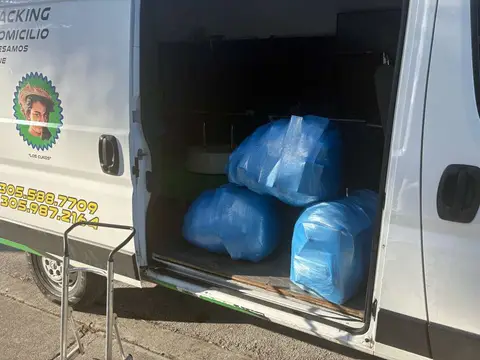 Envoltura de maletines y paquetería en Westchester — 3